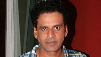 Manoj Bajpai to star in Hindi version of \'Traffic\'
