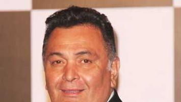 Rishi Kapoor to turn politician for the first time