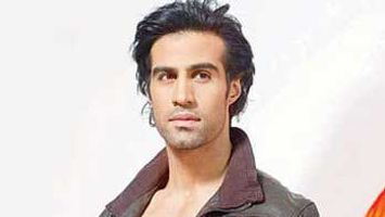 Shiv Darshan to debut in Bollywood with \'Karle Pyaar Karle\'