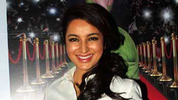 Tisca Chopra launches her book 'Acting Smart'