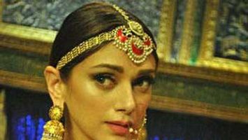 Aditi Rao Hydari shoots a special song for a Marathi film \'Rama Madhav\'
