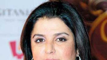 Farah Khan to do cameo in \'Poshter Boyz\'