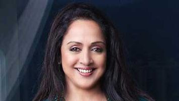 Hema Malini's 'Shimla Mirchi' goes on the floor