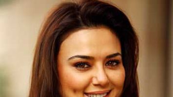 Preity Zinta to return to silver screen with \'Bhaiyyaji Superhit\'