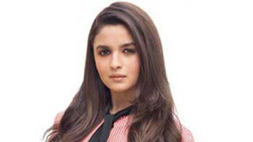 Alia Bhatt begins with 'Shaandar' shoot