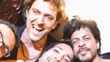 Check out Hrithik Roshan, Shah Rukh Khan, Ranveer Singh posing together on Hrithik's birthday bash!