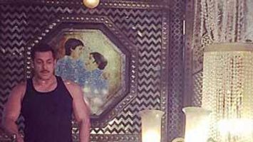 Salman Khan speaks in French in 'Prem Ratan Dhan Payo'