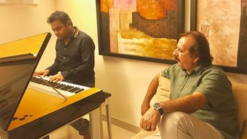A. R. Rahman seen Jamming with director Majid Majidi in his Mumbai studio!