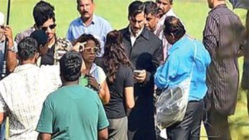 Another picture of Akshay Kumar leaked from the sets of ‘GOLD’!