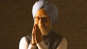 Anupam Kher wraps the first foreign schedule of The Accidental Prime Minister!