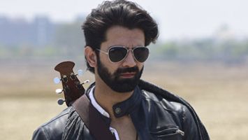 Barun Sobti all set to enter Gul Khan’s Kullfi Kumarr Bajewala