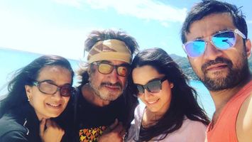 Cute Video Alert: Shraddha Kapoor is having a blast with Daddy dearest Shakti Kapoor!