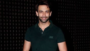 Nandish Sandhu comes onboard as Hrithik Roshan's brother in Super 30