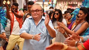 Rishi Kapoor sings for the first time in 102 Not Out!