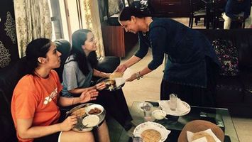 Shraddha Kapoor invited & pampered with Homemade lunch at Saina Nehwal’s House! Talk about perks of method acting!