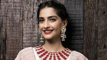 Sonam Kapoor says she would love to do the remake of ‘Guide’!