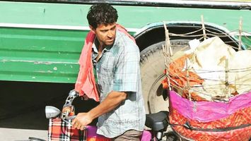 Super 30: After completing the Benaras’ shoots, Hrithik heads to Jaipur!