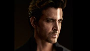 Superstar Hrithik Roshan feels proud after India puts up a great show at CWG 2018!