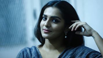 Why she picks ‘Qarib Qarib Singlle’ for her entry in Bollywood, reveals Parvathy!