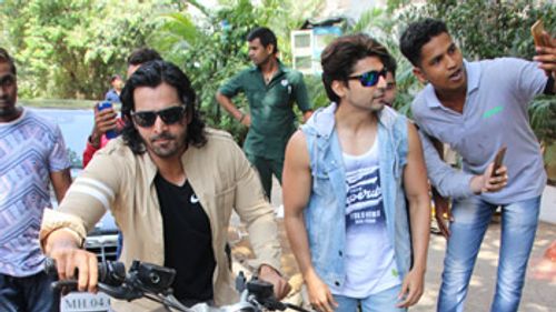 Zee Studio Business Head Sujay Kutti and Team Paltan have Gala Time over Lunch