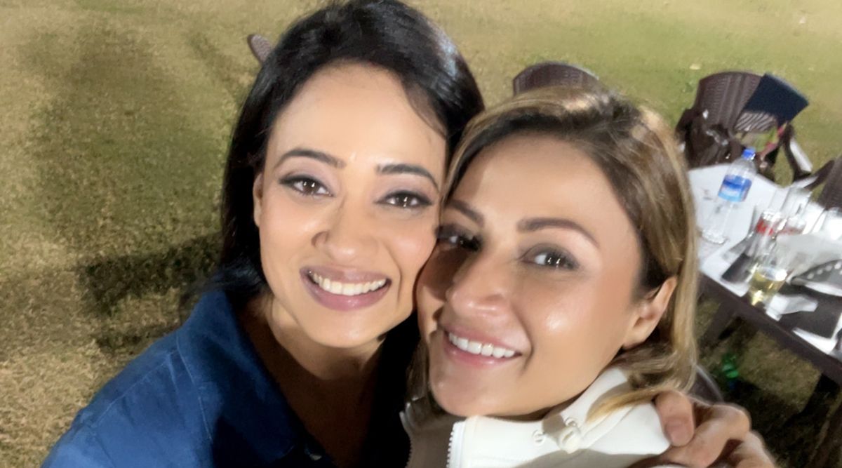 The gathering we didn't realize we needed. These images from #KasautiZindagiKay take us back in time by 20 years, but Prerna and Komolika remain recognizable even after that long. Are they not?
