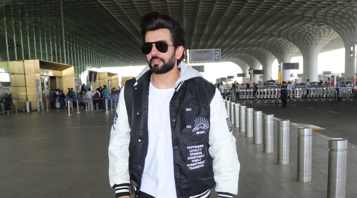 Popular actor and Bigg Boss 15 contestant Jay Bhanushali spotted at Mumbai airport, looking all dapper!