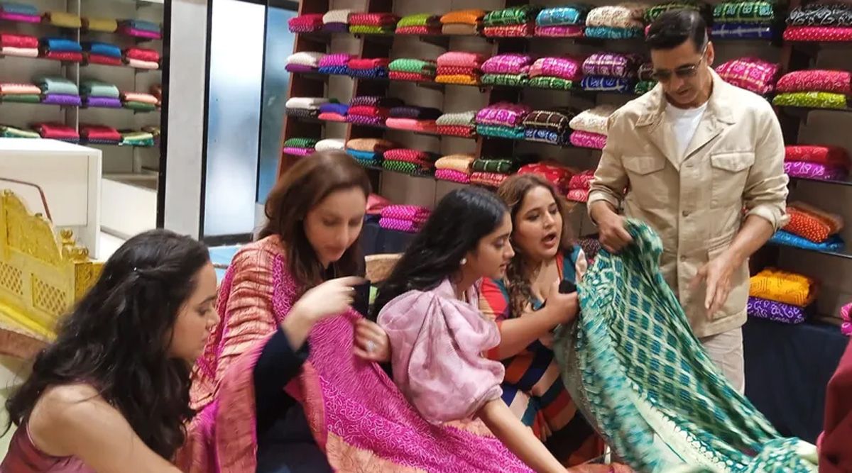 Raksha Bandhan crew promoted their movie in Ahmedabad; Akshay Kumar surprised the sisters with Bandhani saree