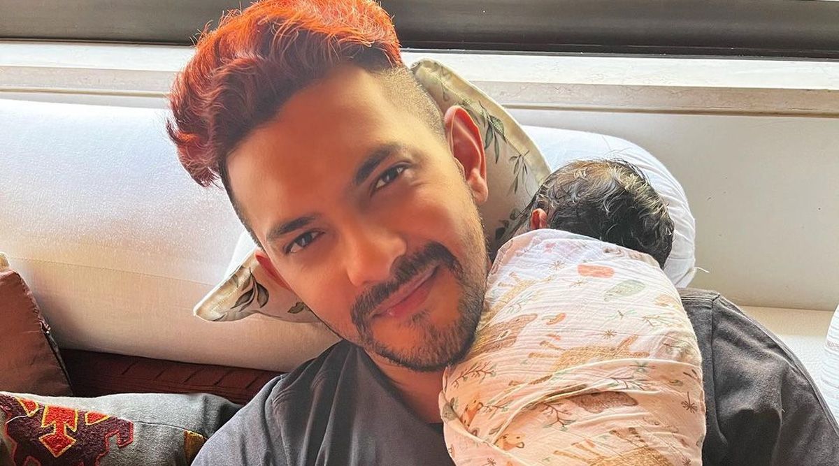 Aditya Narayan reveals the name of his newly born daughter’s along with a sweet picture
