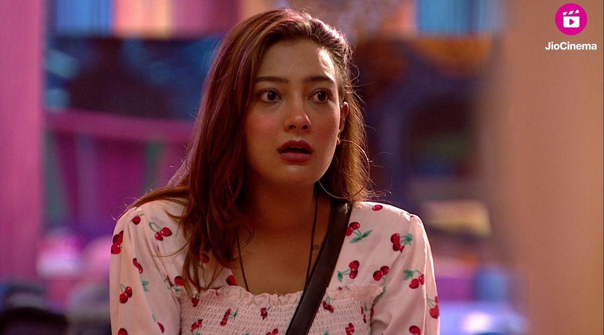 Bigg Boss OTT 2: Aashika Bhatia SHOCKINGLY Gets Evicted From House!