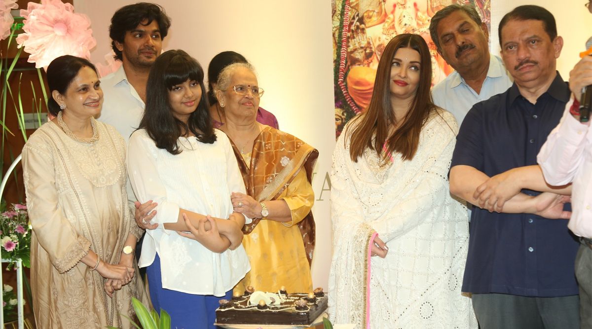 Aishwarya Rai with her mom and daughter Aaradhya at GSB seva mandal on her 50th birthday