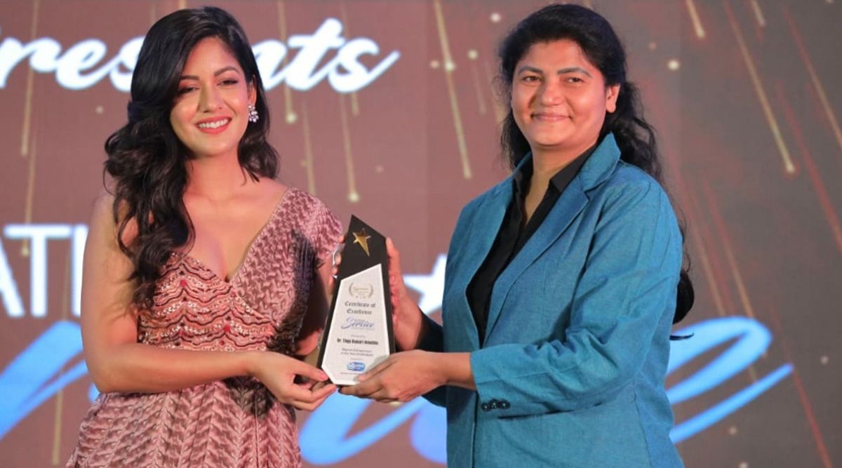 Dr. Thejo Kumari Amudala wins the National Service Excellence Award, the title of Women Entrepreneur Of The Year