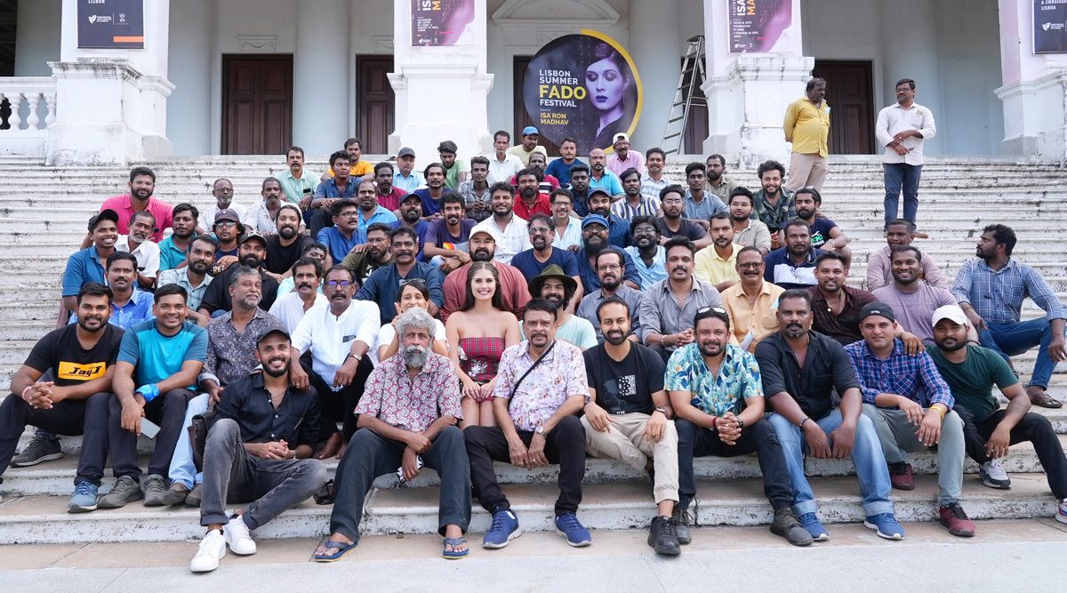 Barroz: Mohanlal completes the filming of his first directorial venture; shares pictures from sets