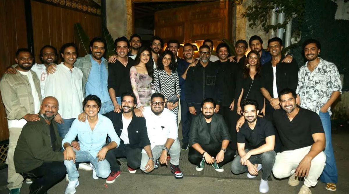 Bambai Meri Jaan: Farhan Akhtar And Ritesh Sidhwani Holds A Grand Success Bash Of The Show! (Watch Video)