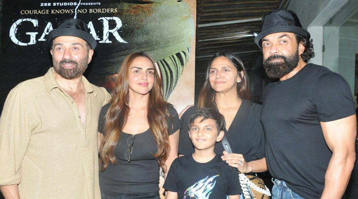 Gadar 2: Screening Unites Real 'Deol PARIVAAR' Esha Deol, Sunny Deol, Bobby, And Ahana In A Rare Public Appearance! (Watch Video)