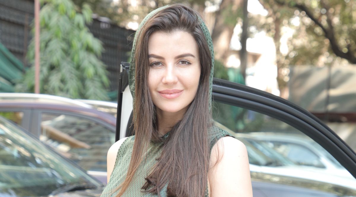 Giorgia Andriani was seen in Bandra after her workout.