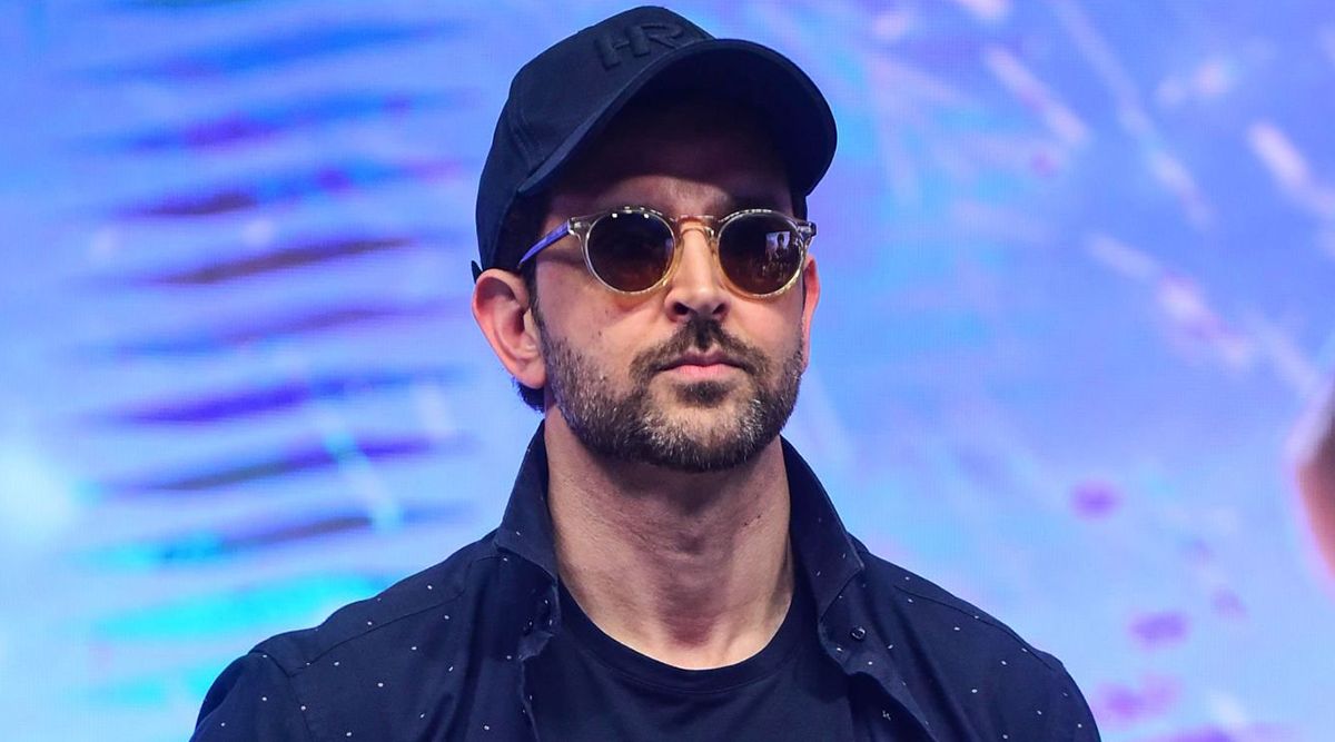 Hrithik Roshan’s Fans are UPSET over his behaviour; Watch the video here!