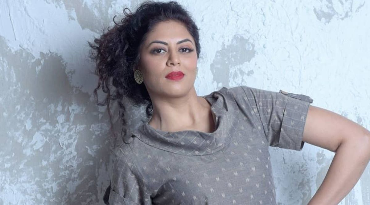 Hilarious! F.I.R. Actress Kavita Kaushik Mistaken For A Real Police Officer