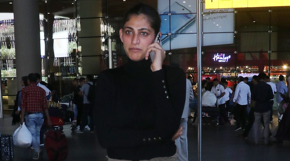 At the airport's arrival, Kubbra Sait was seen