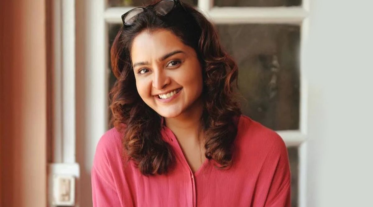 Manju Warrier Makes Her Fans’ Day With This Heart-Warming Gesture!