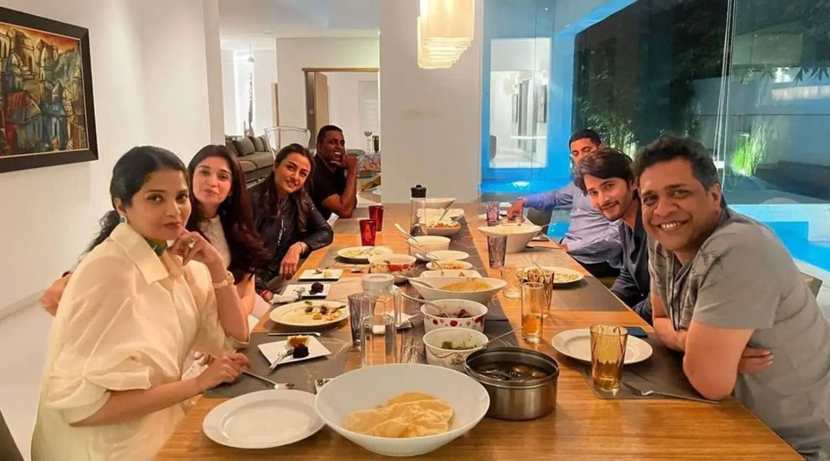 South superstar Mahesh Babu and Namrata Shirodkar host a pool party with friends; Look at the pictures!