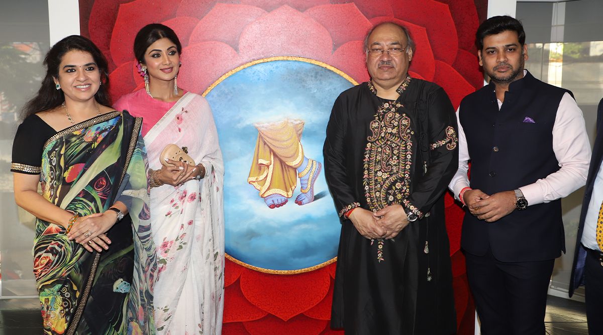 Shilpa Shetty Kundra and politician Shrikant Shinde attended the opening of the Tao Foundation and the presentation of a painting by Padma Shri recipient Krishna Kanhai.