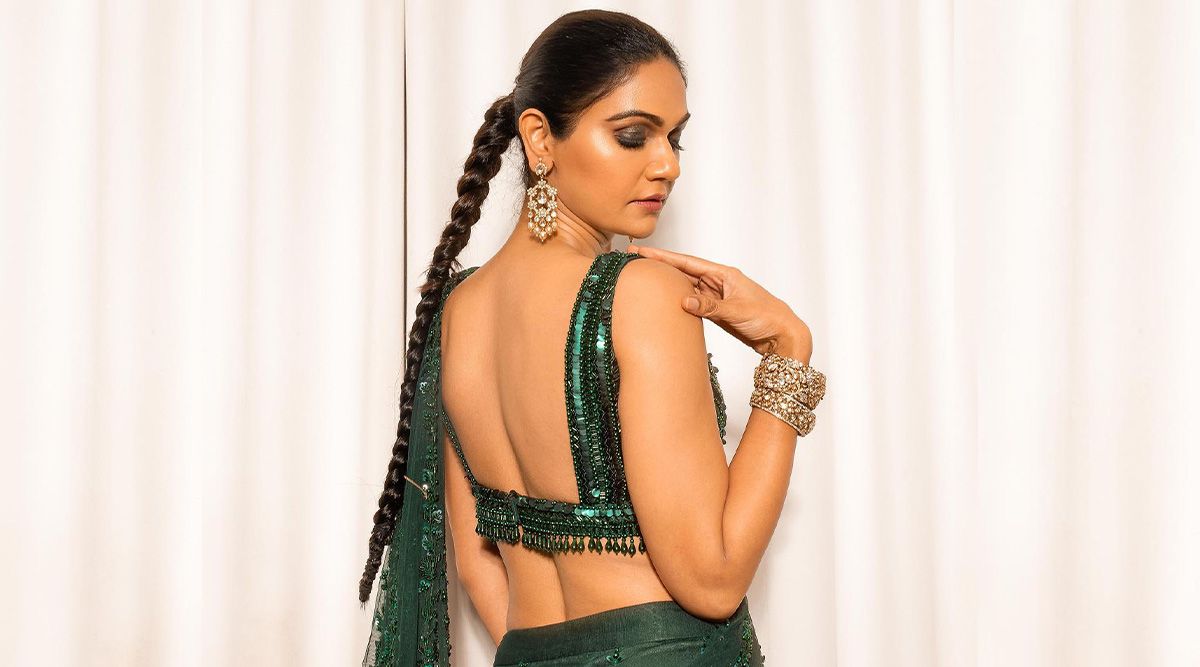 South star Allu Arjun's wife, Allu Sneha Reddy, rocked in a dark green Saree with captivating eyes; Watch PICS!
