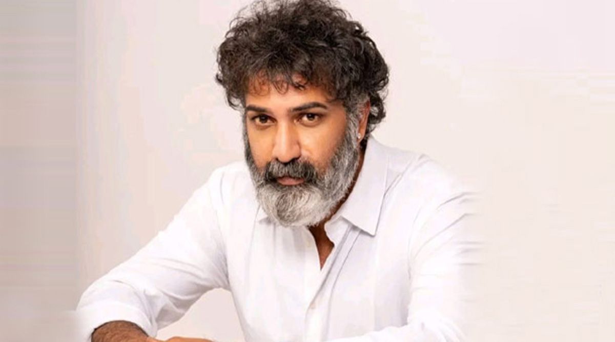 Taraka Ratna collapses in the crowd; Video goes viral; Watch!