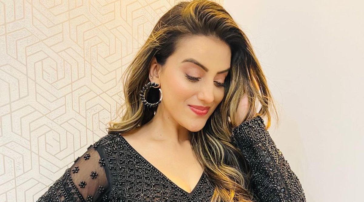 Akshara Singh sets hearts on fire with her recent Instagram dance video