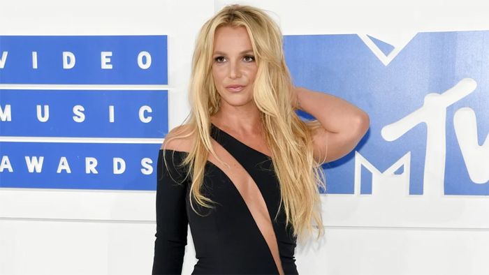  Britney Spears to take a break from social media disables her Instagram account