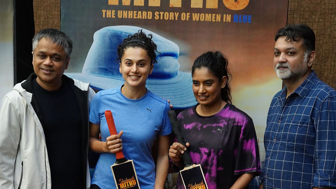 Friendly Indoor Match With Taapsee Pannu And Mithali Raj