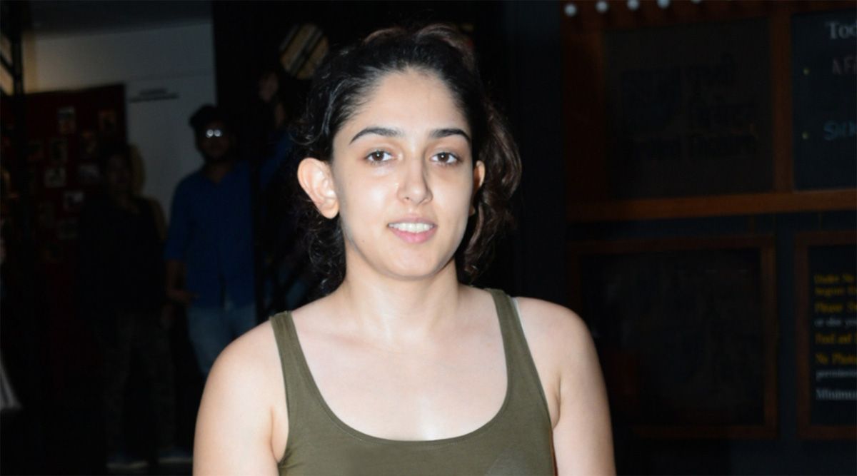 Ira Khan, Aamir Khan's daughter, tries to fake a smile, writing, 'people think I look very serious'