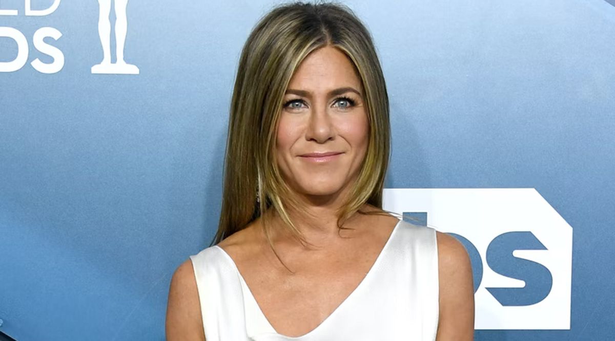 Jennifer Anniston shares her battle with insomnia : More I worry about it, the harder it is