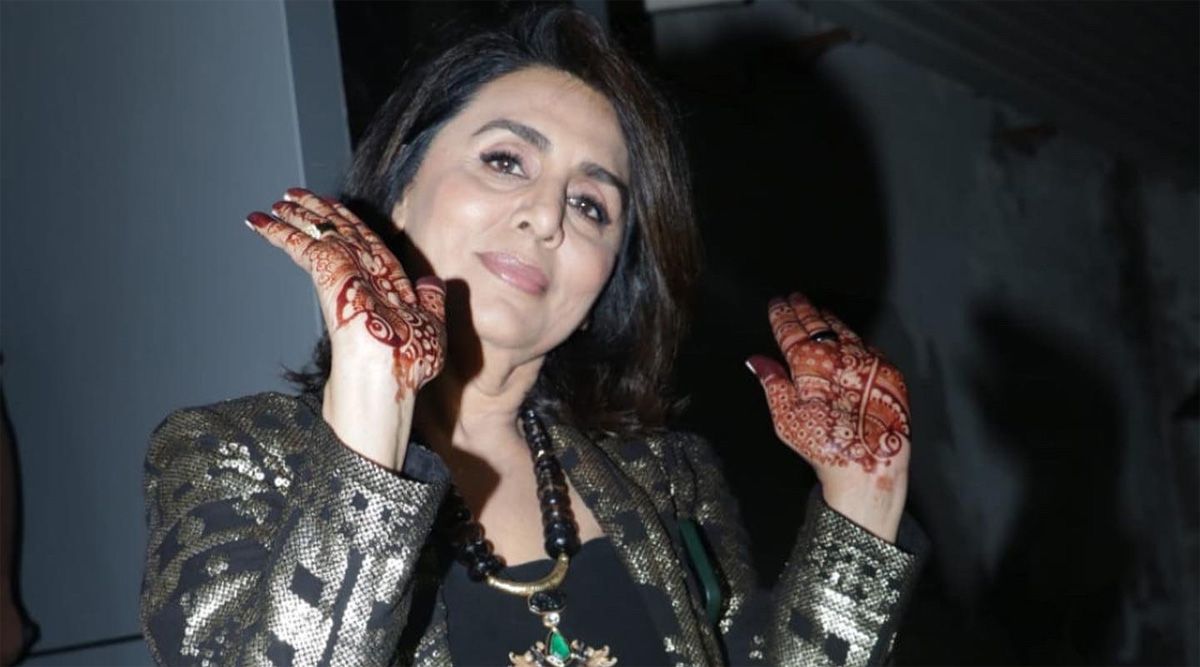 Neetu Kapoor shows her Mehendi to the paparazzi post the wedding; Have a look at the video