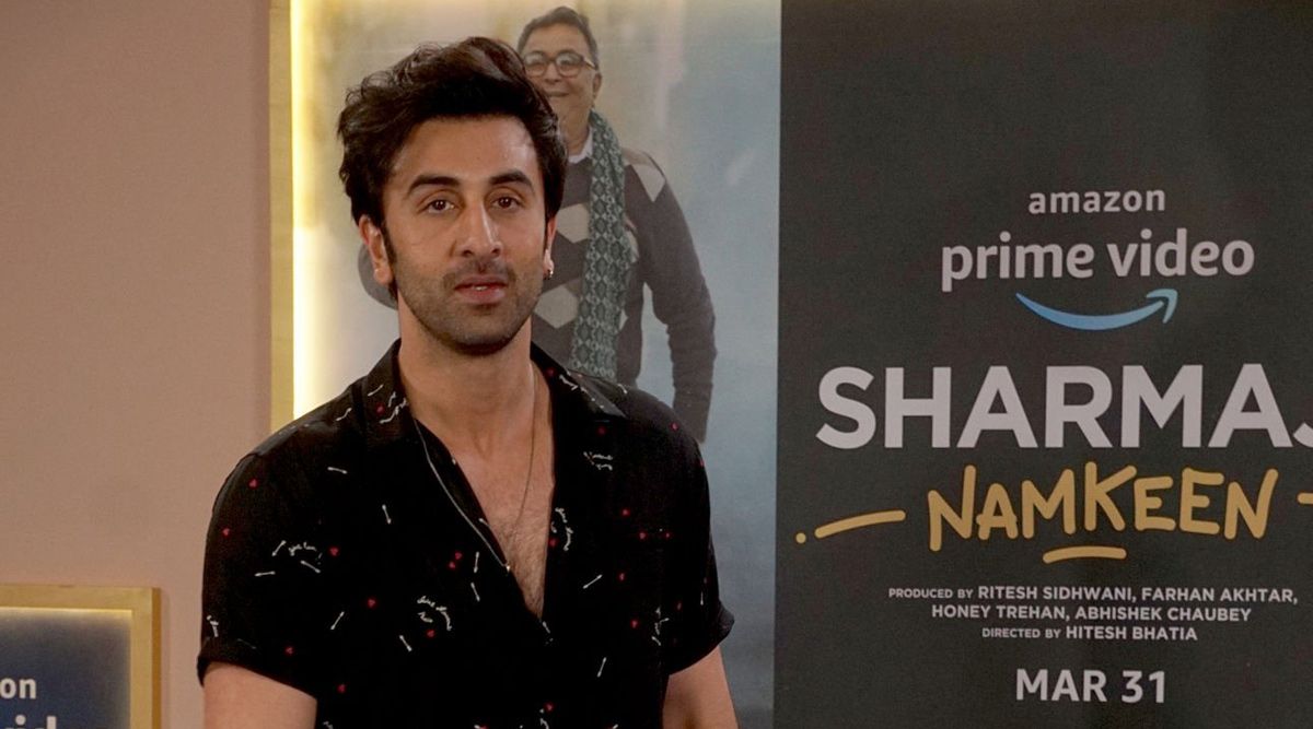 Ranbir Kapoor was seen glancing at the food menu that is served for the Sharmaji Namkeen promotion event